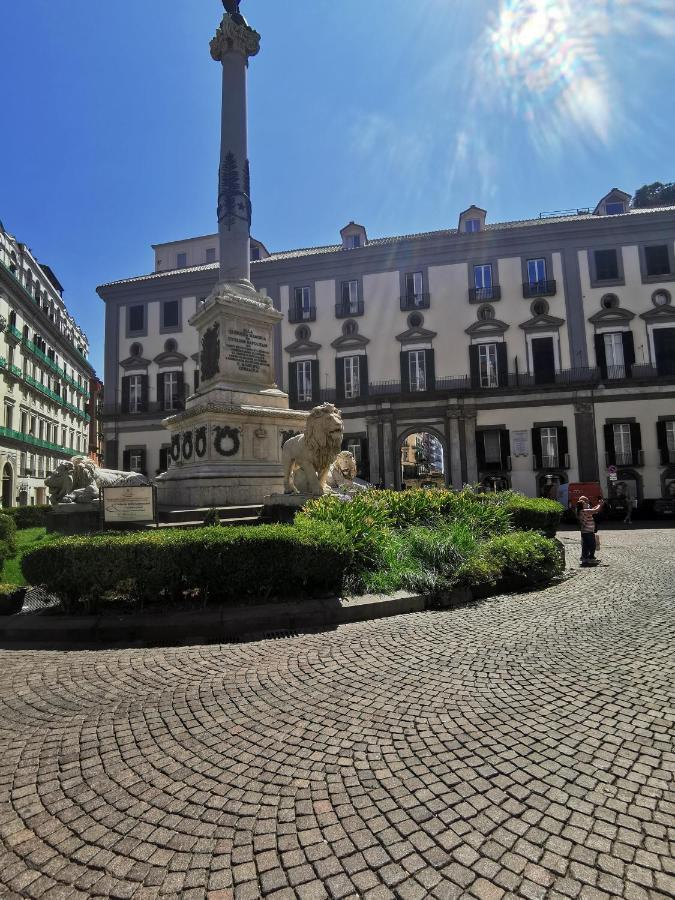Ferienwohnung Napoli Centro Chiaia Exterior foto