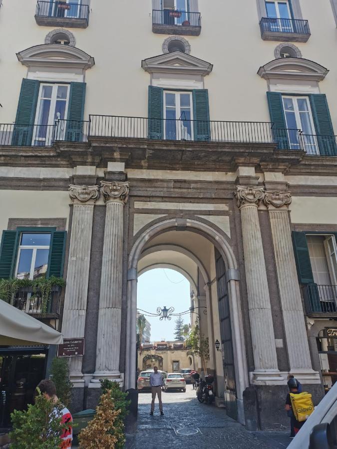 Ferienwohnung Napoli Centro Chiaia Exterior foto